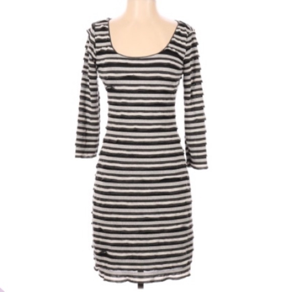 Max Studio Dresses & Skirts - Max Studio Sweater Dress Black Cream Striped Small